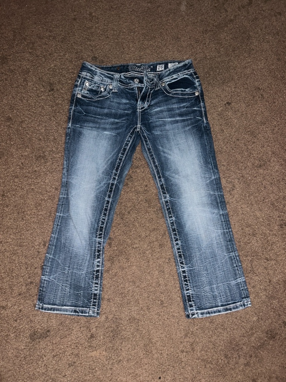 Women's Miss Me Cuffed Capri